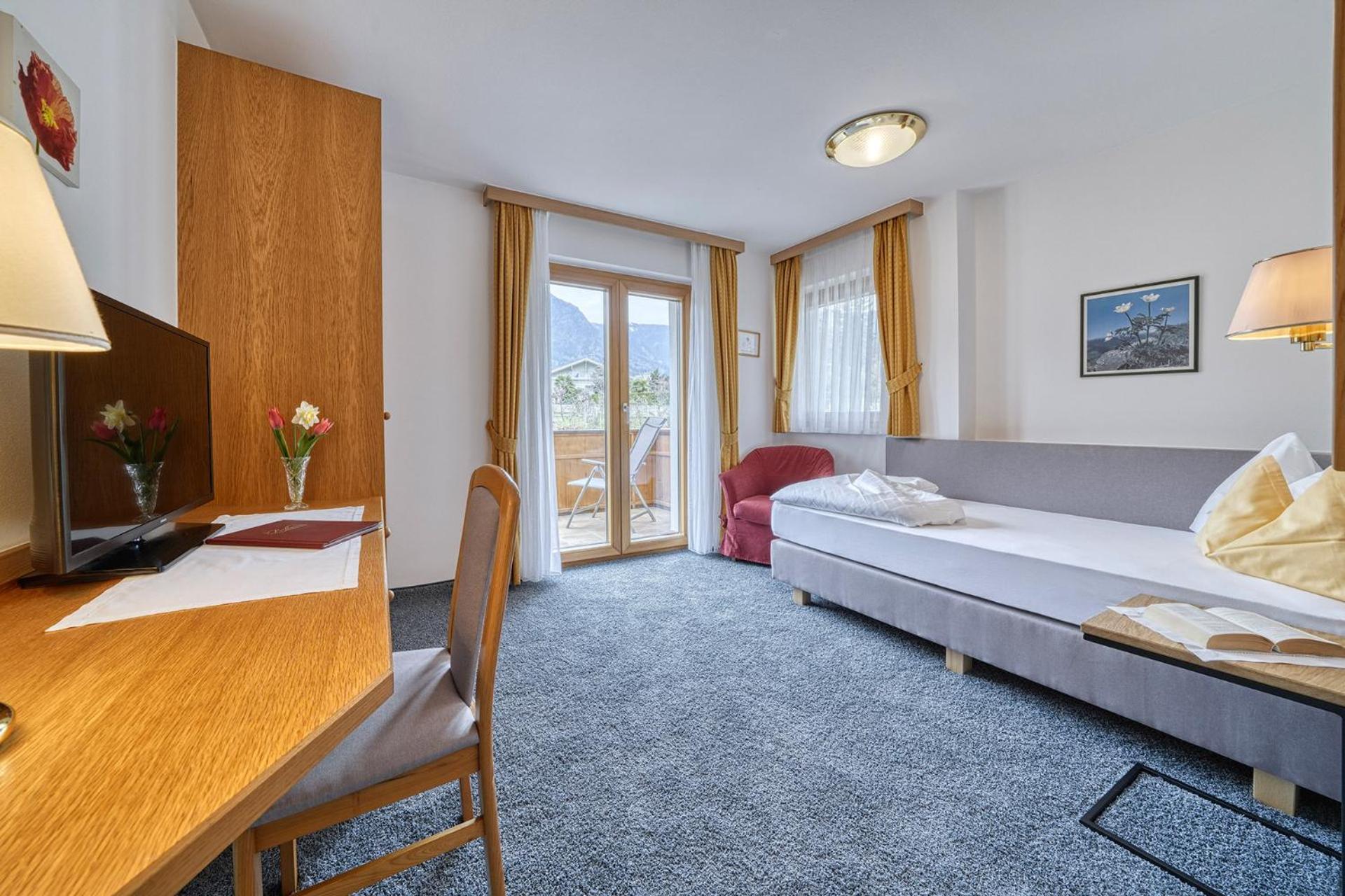 Hotel Bellevue Tirolo Ngoại thất bức ảnh