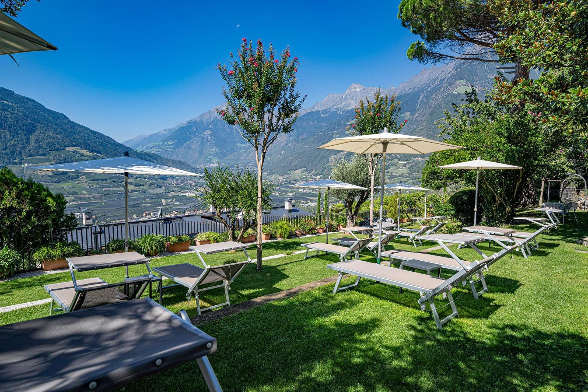 Hotel Bellevue Tirolo Ngoại thất bức ảnh