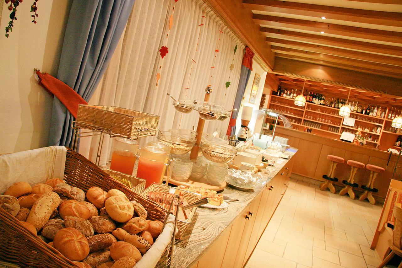 Hotel Bellevue Tirolo Ngoại thất bức ảnh